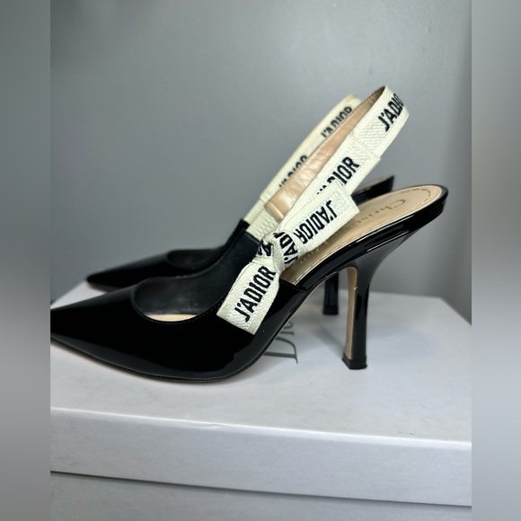 J'Adior Slingback Pump - Picture 6 of 10
